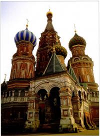Крыльца и рундуки крыты шатрами