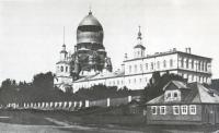 Общий вид Иоанно-Предтеченского монастыря в 1925 г.
