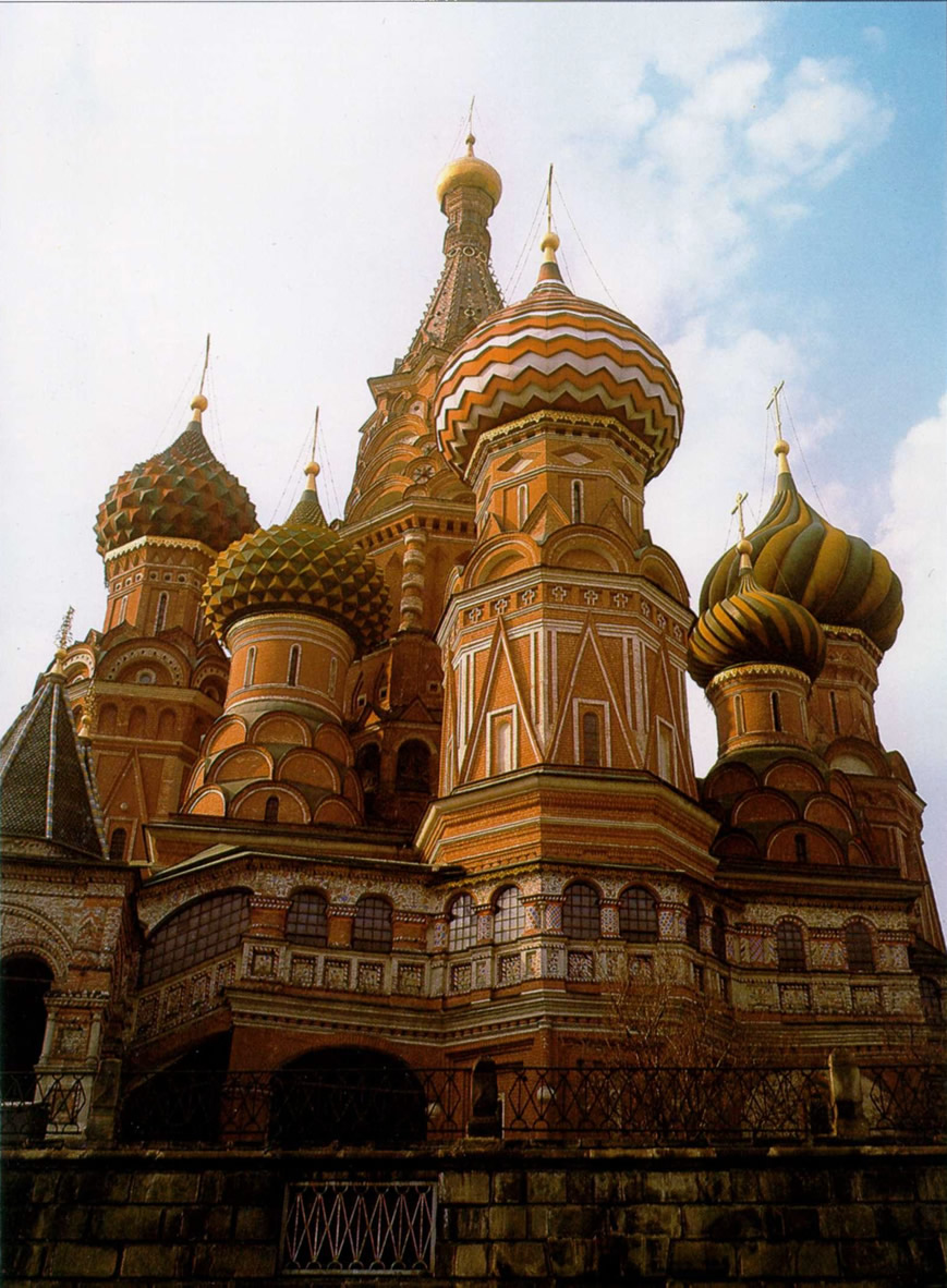 Южный фасад Покровского собора