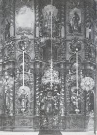 Иконостас собора Троице-Гледенского монастыря. Выполнен устюжскими мастерами в середине XVII в.