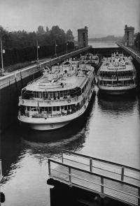 Канал имени Москвы. Шлюз