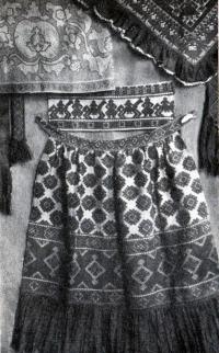 Народное «браное» узорное тканье (концы полотенец, пояса, косынка, фартук)