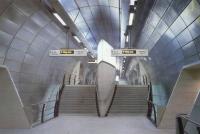 Станция метро Соутворк. Лондон. Мак Кормак, 1990—2000